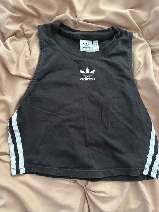 adidas Tops - Subcategory Identification